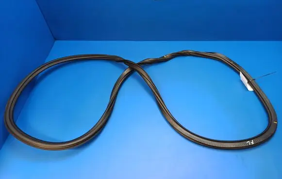 Audi A3 S3 8V Front door rubber seal 8V5831721