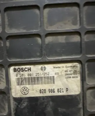 Volkswagen Sharan Engine control unit/module 028906021P