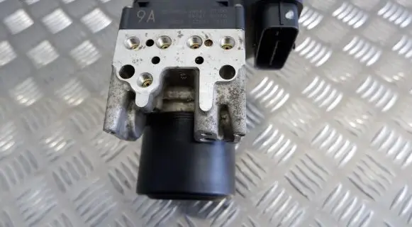 Lexus GS 300 350 430 450H ABS Pump 4454030100 8954130260