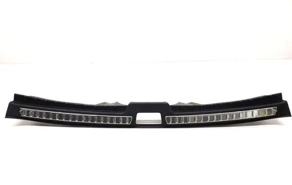 Volvo XC90 Tailgate/trunk side cover trim 31377855