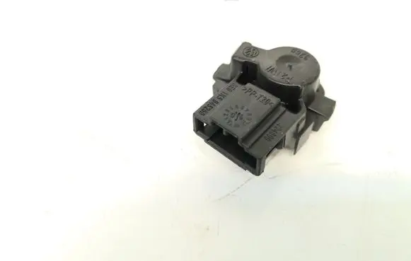 Tail light part