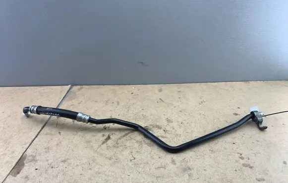 BMW 5 E60 E61 Gearbox oil cooler pipe/hose 7800490 17227800490 17227789601