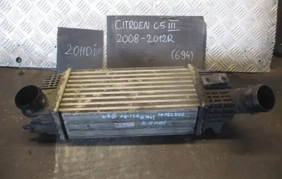 Citroen C5 Intercooler radiator 9683009680