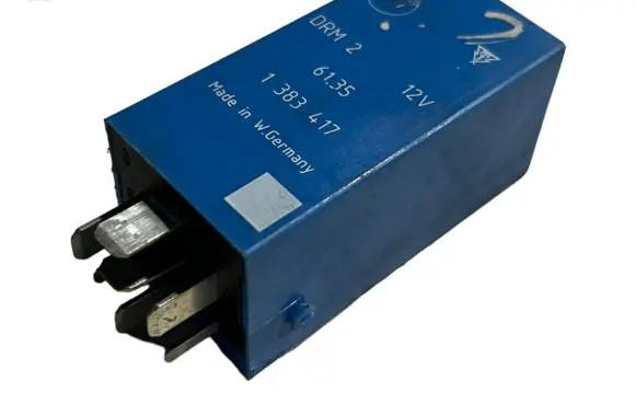 BMW 5 E39 Other relay 1383417