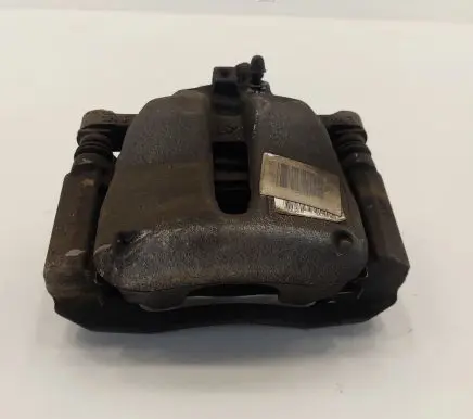 Peugeot 3008 II Front brake caliper