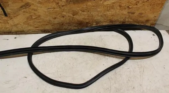 Subaru Forester SJ Front door rubber seal 62338SG010
