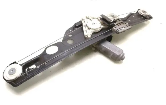 Mercedes-Benz E W211 Rear door window regulator with motor A2117300246 A2118202342