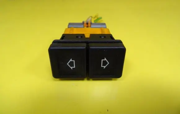 Citroen Xsara Picasso Electric window control switch