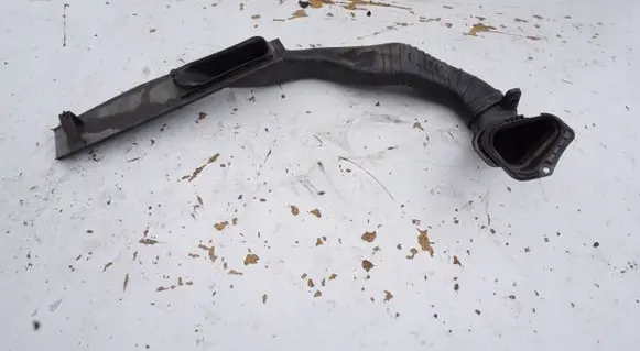 Intake resonator