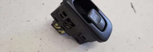 Volvo S80 Electric window control switch 9476695 00W303