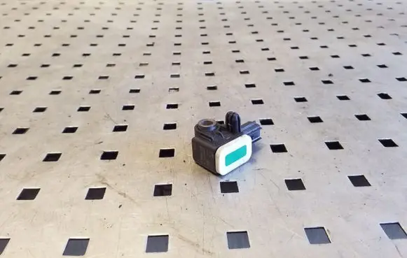 Ford Mondeo MK IV Airbag deployment crash/impact sensor 8V4T14B006AA