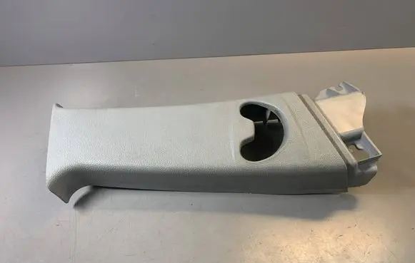 BMW 1 E81 E87 (B) pillar trim (top) 51437058334 7058334