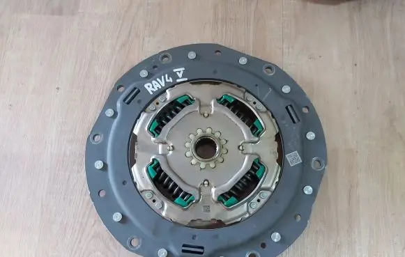 Toyota RAV 4 (XA40) Clutch set kit
