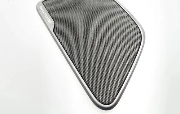 BMW 5 G30 G31 G38 Dash center speaker trim cover 2874802