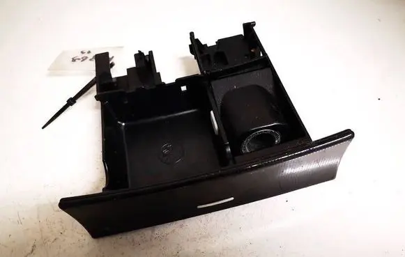 Mercedes-Benz ML W164 Car ashtray 102314s13