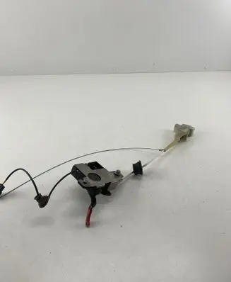 Porsche Cayman 987 Engine bonnet/hood lock/catch 99662411701 99751195300