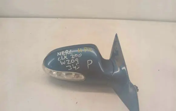 Mercedes-Benz CLK A208 C208 Front door electric wing mirror 