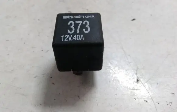 Audi A4 S4 B6 8E 8H Other relay 8D0951253A