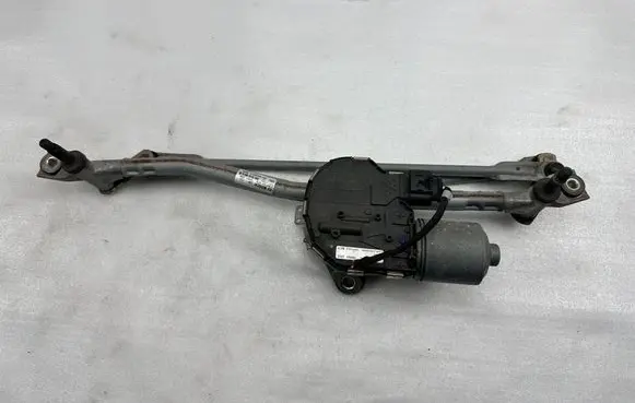 Audi A8 S8 D4 4H Front wiper linkage and motor 4H1955023 4H1955023D