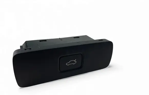 Volvo XC60 Tailgate/boot open switch button P32350330