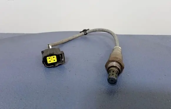 Mitsubishi Space Star Lambda probe sensor 0ZA639M13