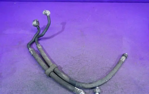 Audi A6 Allroad C5 Air conditioning (A/C) pipe/hose 