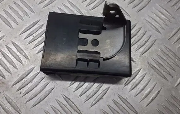 Toyota Yaris Air conditioner control unit module 88650-0D130