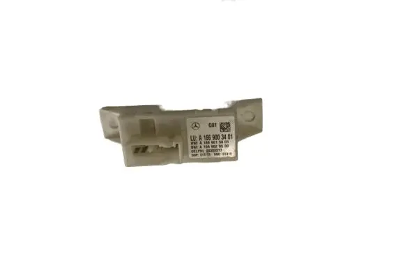 Mercedes-Benz A W176 Rear light relay A1669003401
