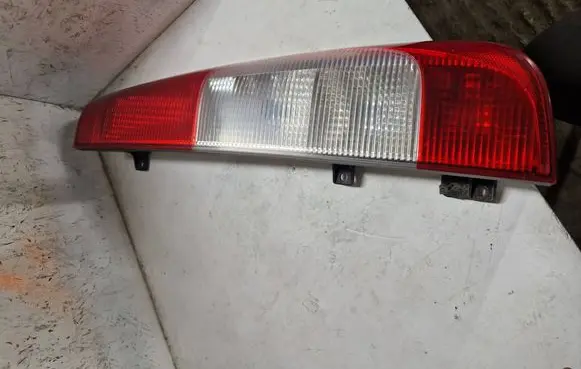 Rear/tail lights