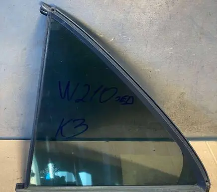 Mercedes-Benz E W210 Rear side window