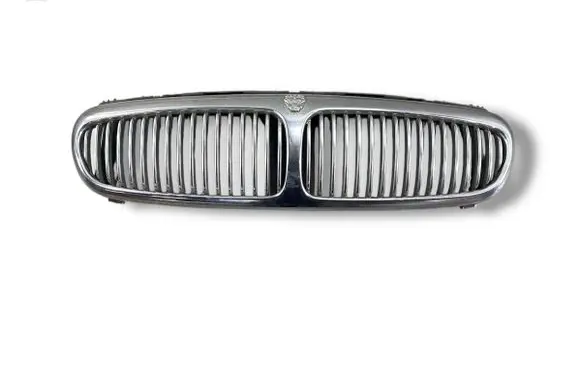 Jaguar X-Type Front bumper upper radiator grill