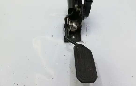 Toyota Corolla Verso E121 Accelerator throttle pedal NOCODE