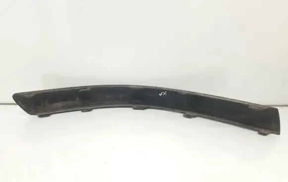 Volkswagen PASSAT B5.5 Front bumper splitter molding 3B0807717D