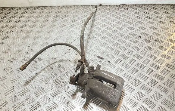 Opel Insignia A Rear brake caliper