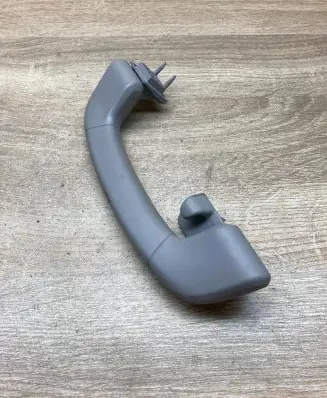 Rear interior roof grab handle