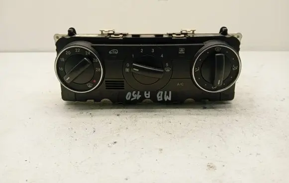 Mercedes-Benz A W169 Climate control unit A1698301785 69780012 801252B