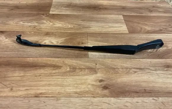 Volkswagen Touareg II Front wiper blade arm 7P0955409B