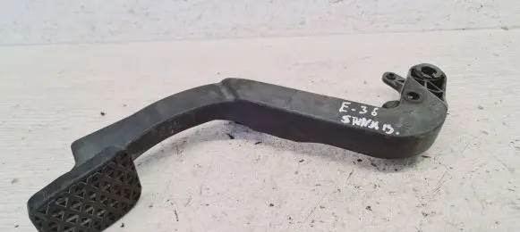 BMW 3 E36 Brake pedal 1158659