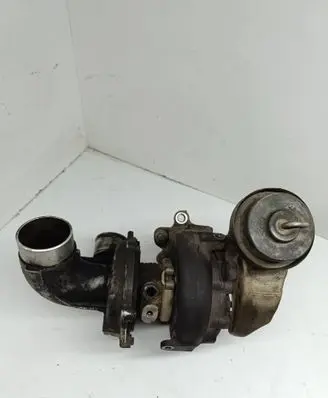 Toyota Corolla Verso AR10 Turbo 0710080081 VB14 17201