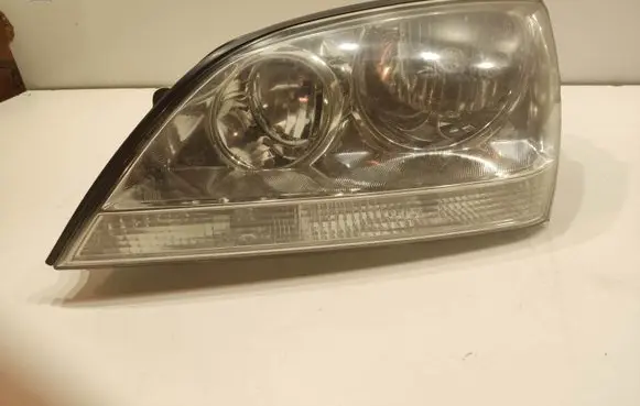 KIA Sorento Headlight/headlamp