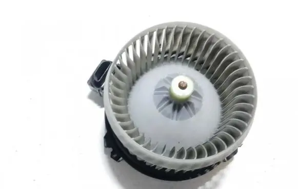 Suzuki Swift I Heater fan/blower av2727000301