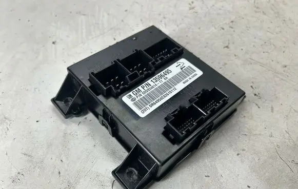 Buick Encore I Seat control module 13596495 5DS934614 DRP64958C82610112