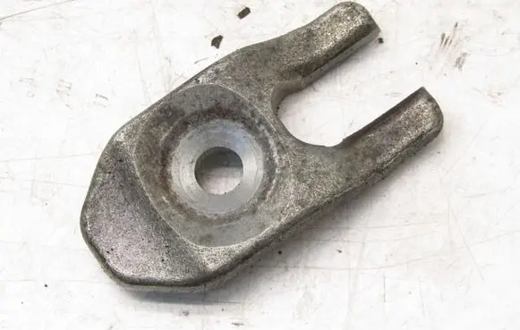Mazda CX-3 Fuel Injector clamp holder 50062174