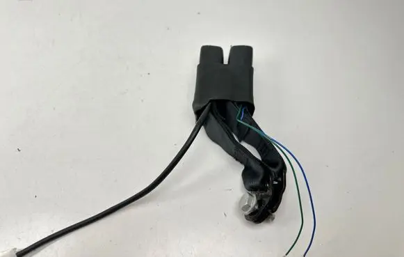 Nissan Qashqai Middle seatbelt buckle (rear) 643441