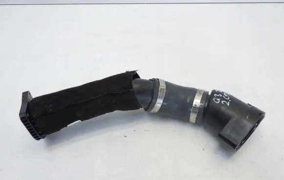 Audi Q3 F3 Intercooler hose/pipe 05L145828D