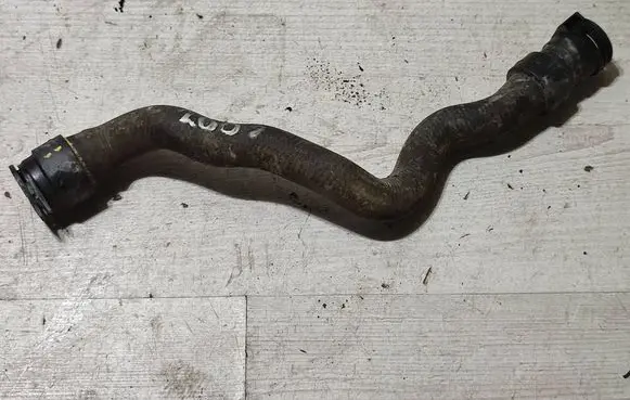 Peugeot 2008 II Engine coolant pipe/hose