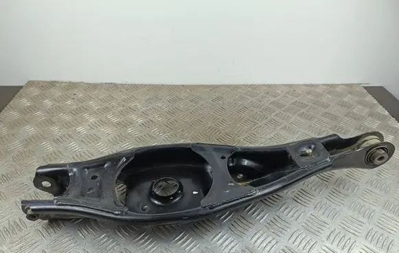 Honda CR-V Rear control arm KBH07