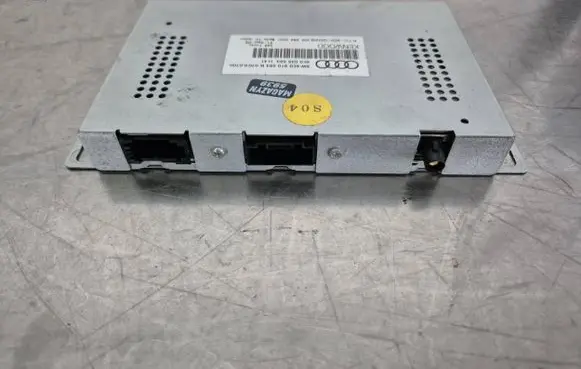 Audi A8 S8 D3 4E Antenna control unit 4E0910563B 4E0035563
