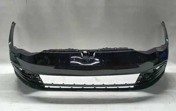Volkswagen Golf VIII Front bumper 5h0807221