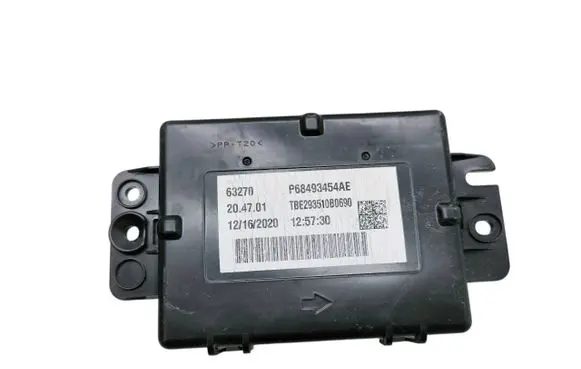 Chrysler Pacifica Air conditioner control unit module 68493454AE P68493454AE